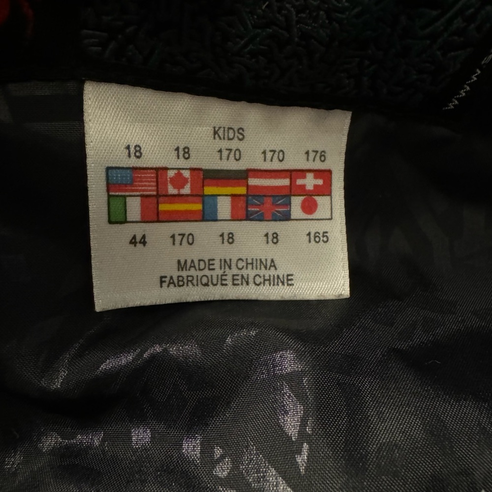 Kids Spyder yellow and Black winter Jacket. - Picture 5 of 9